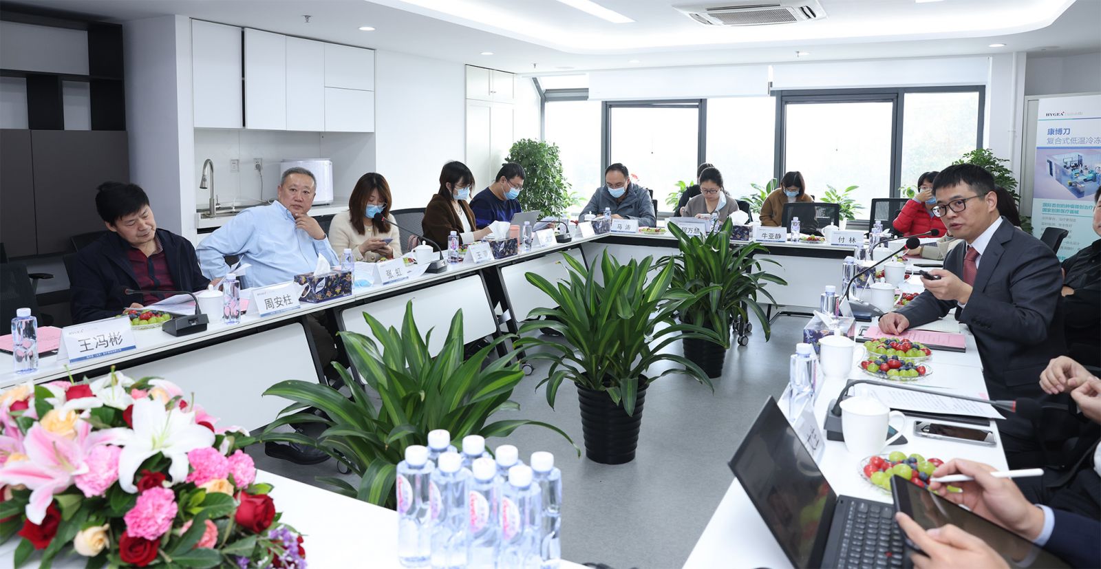 北京市科委、中關村管委會一級巡視員張虹一行蒞臨海杰亞醫療調研考察